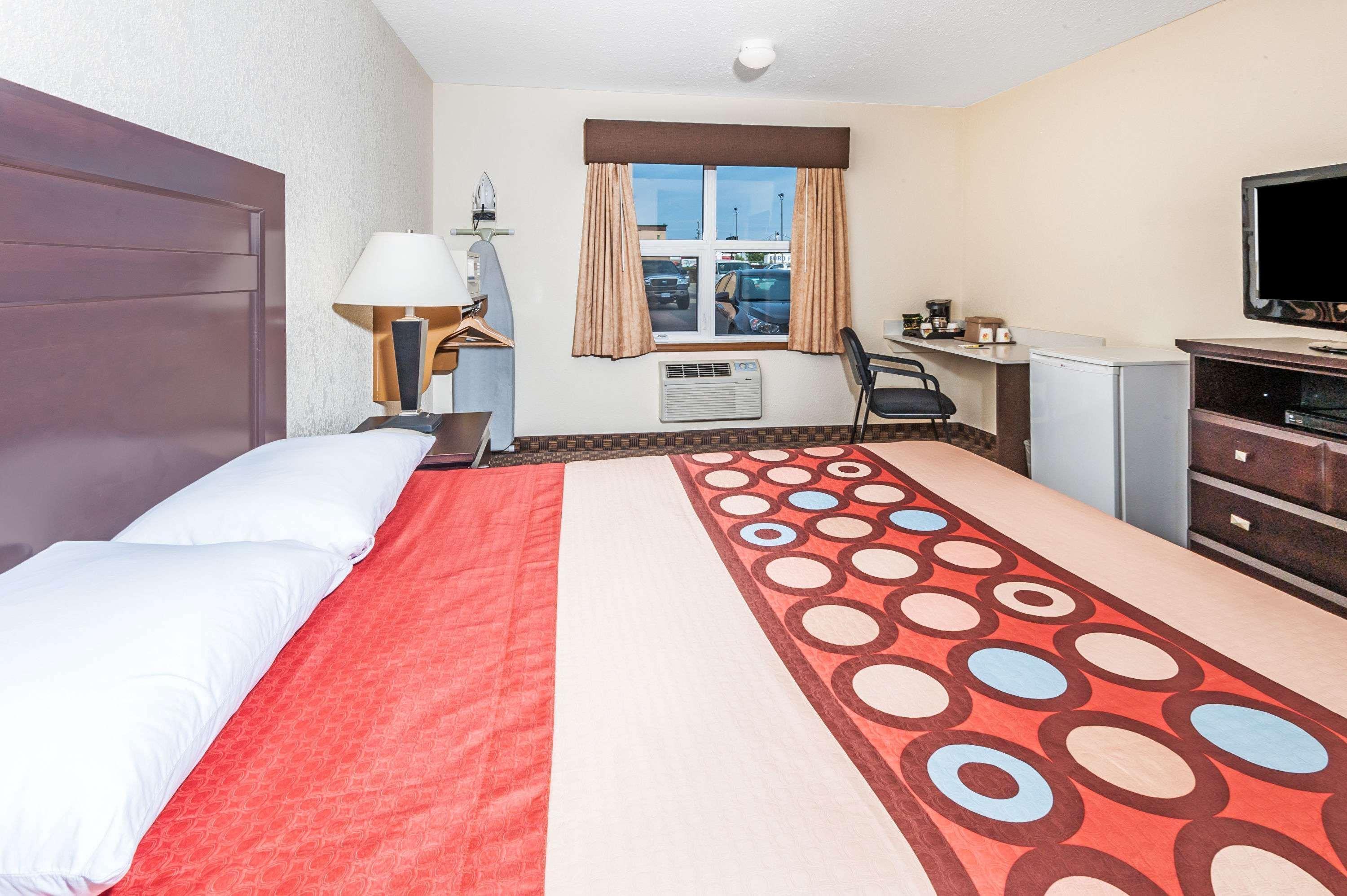 Hotel Super 8 By Wyndham Calgary/Airport Extérieur photo