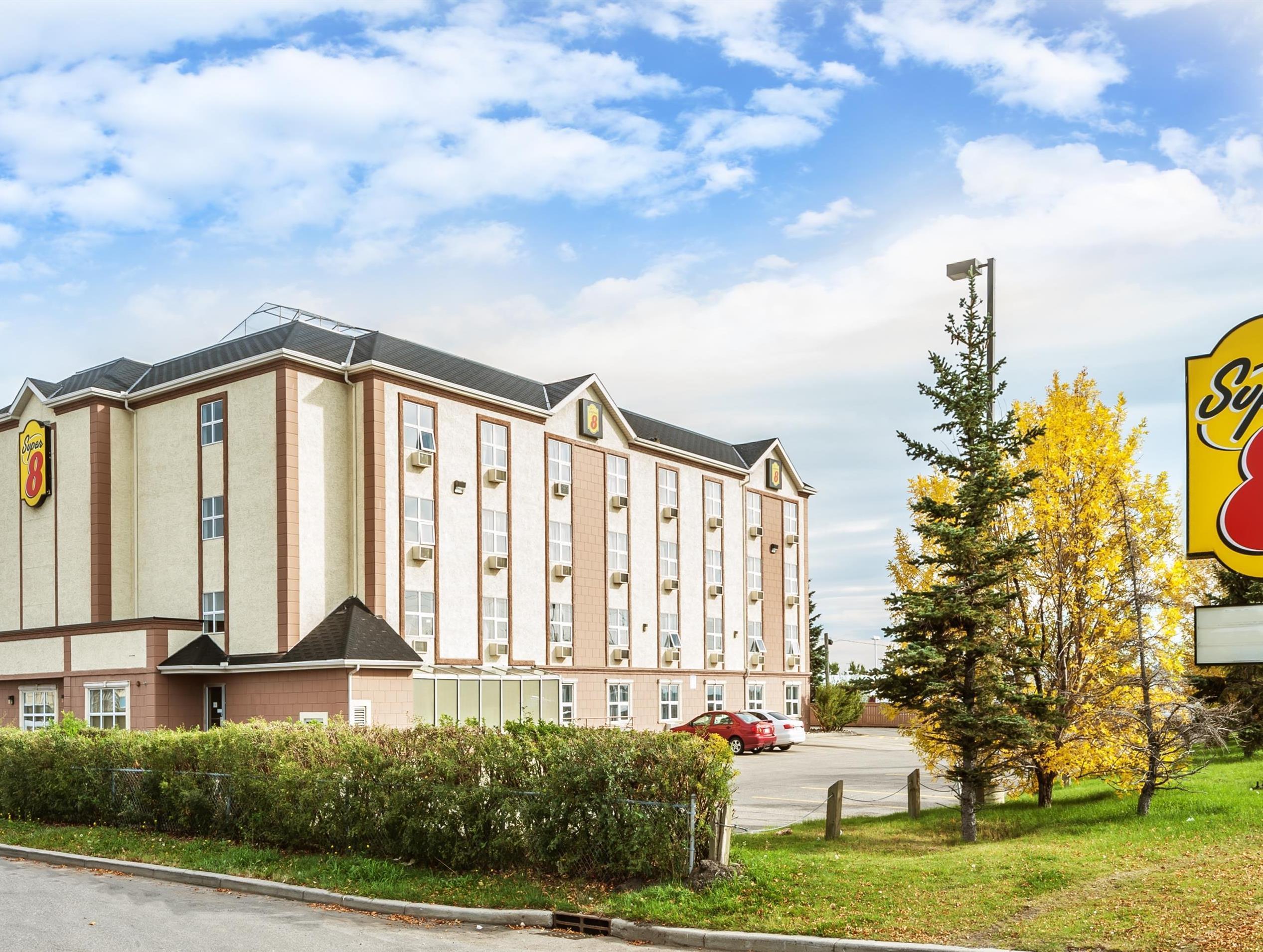 Hotel Super 8 By Wyndham Calgary/Airport Extérieur photo